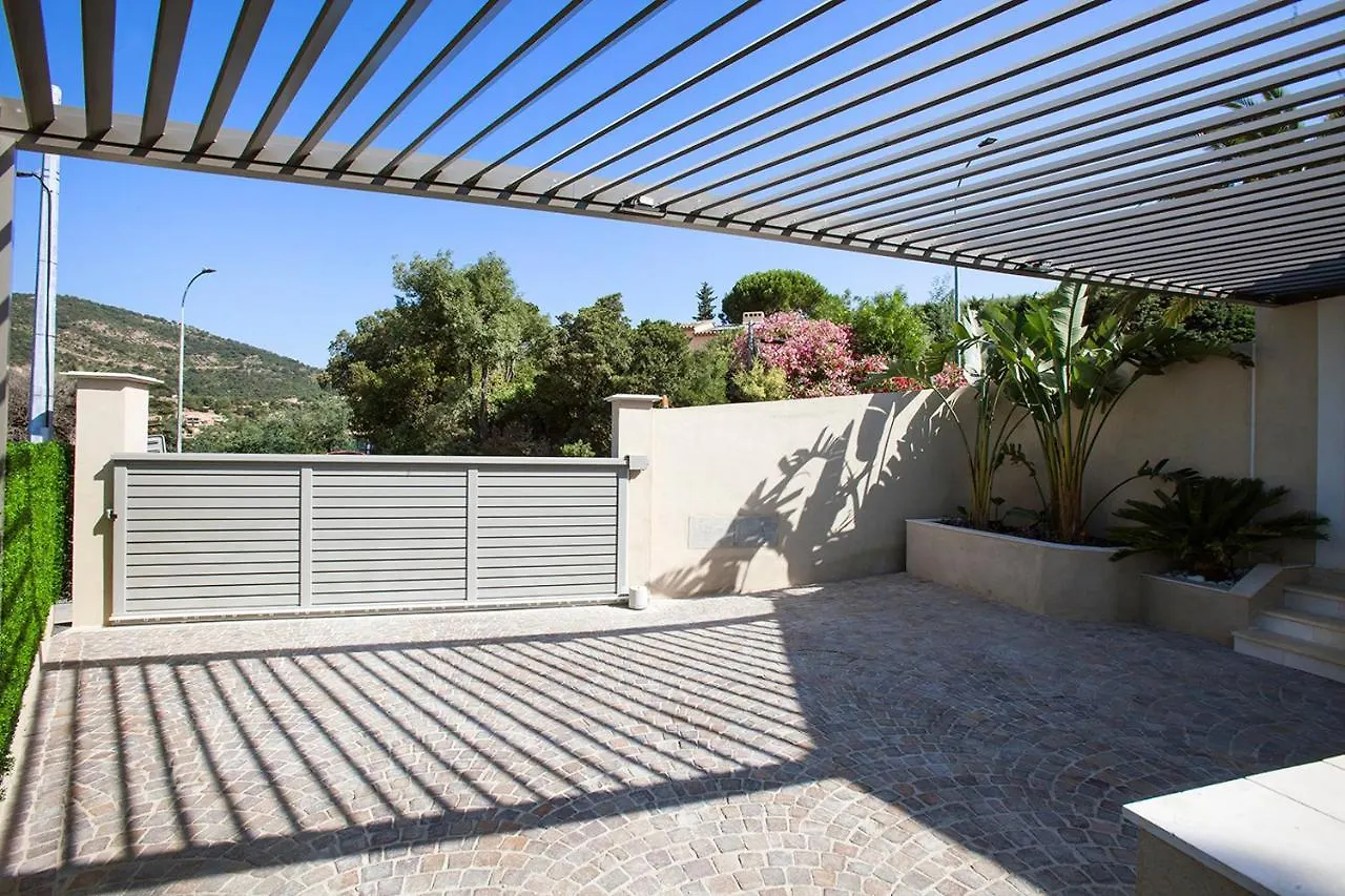 Prestigious Sea View Villa La Garonnette-Plage