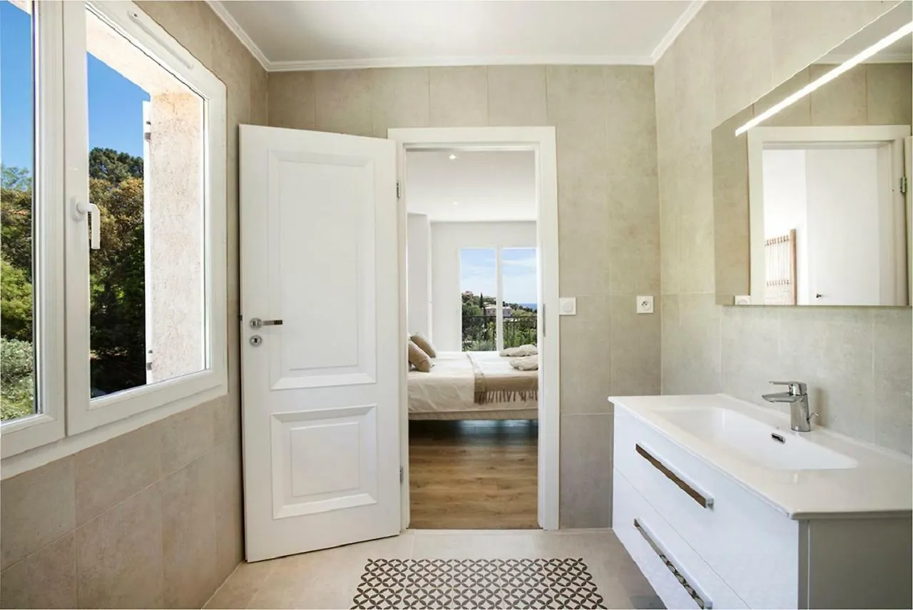 La Garonnette-Plage Prestigious Sea View Villa 0*, La Garonnette-Plage